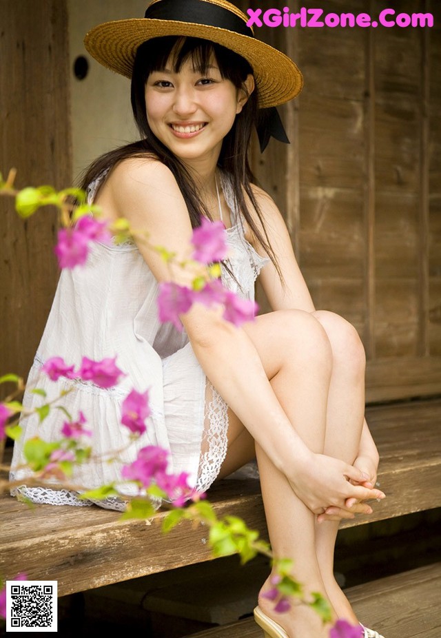 Yui Minami - Wifebucket Girl Bigboom No.90ec8d