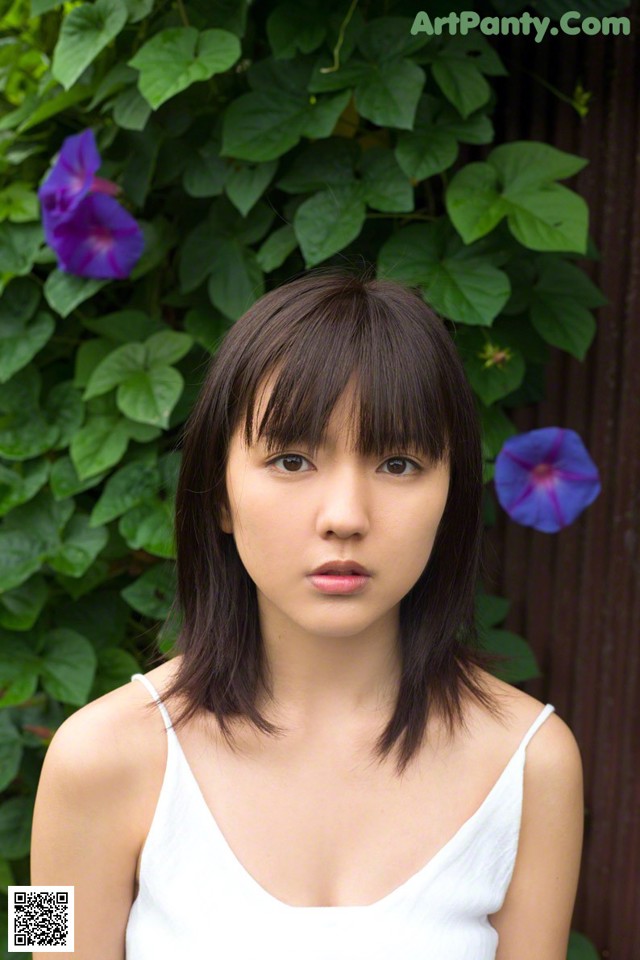 Erina Mano - Jeans Nude Pics No.47624e